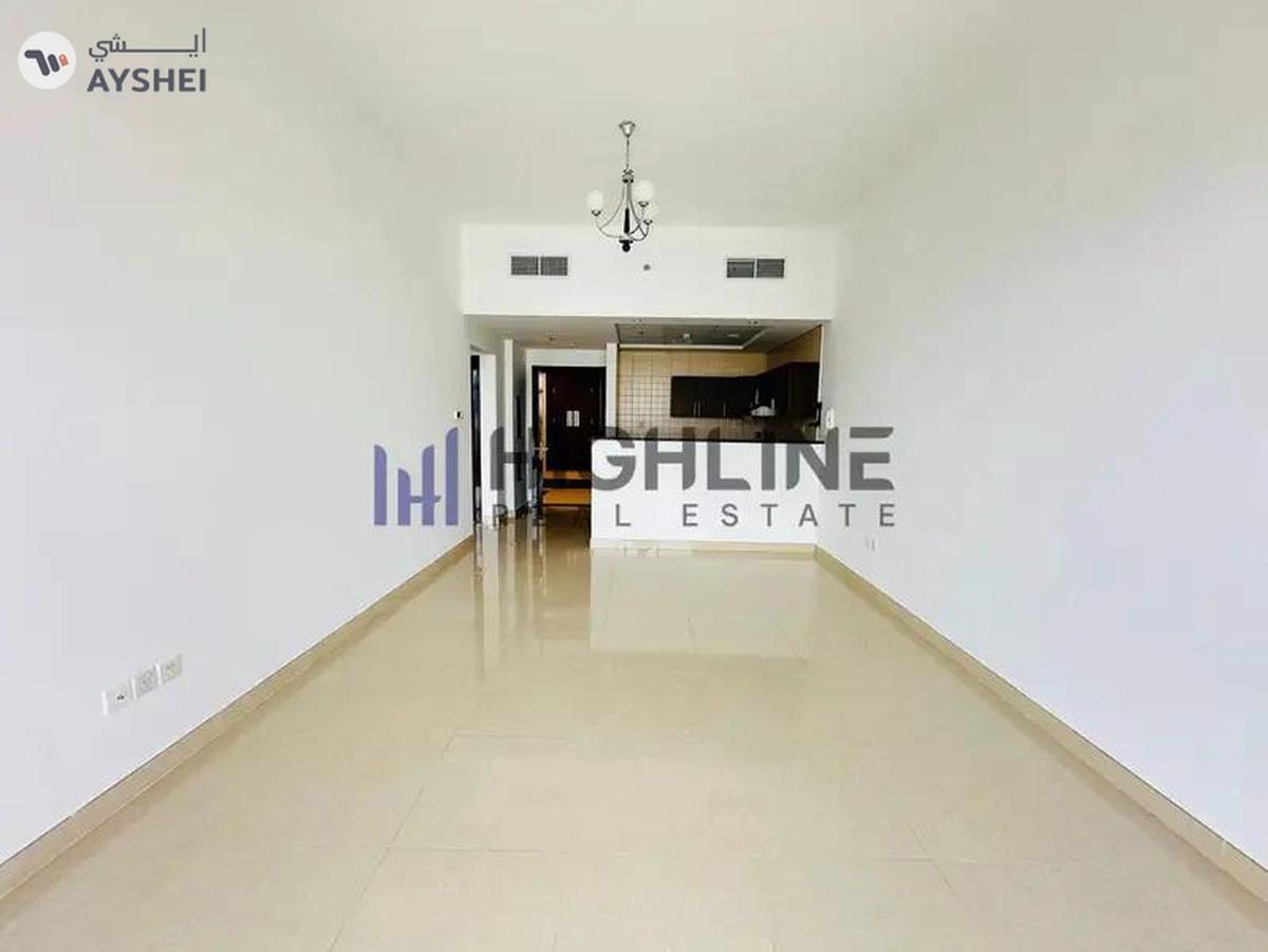 Prime Location | Near Souq Extra | Ready to Move-0-landscape