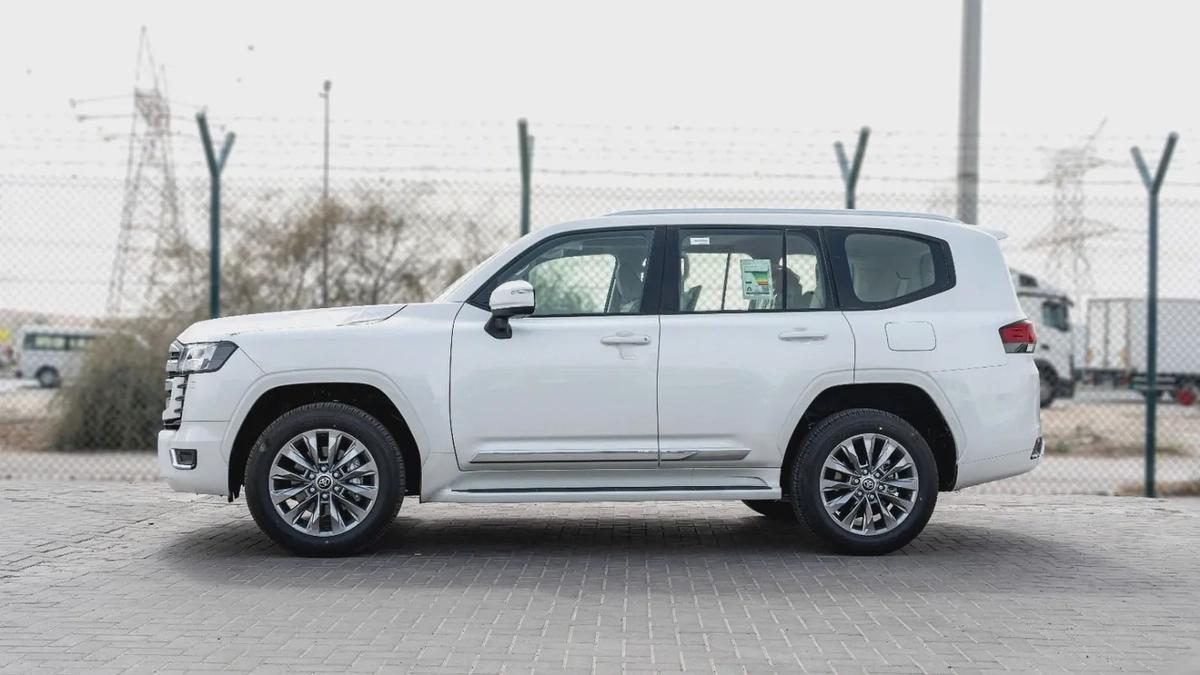 Toyota Land cruiser GXR TT 3.5L Petrol AT Full Option 2026-6-6