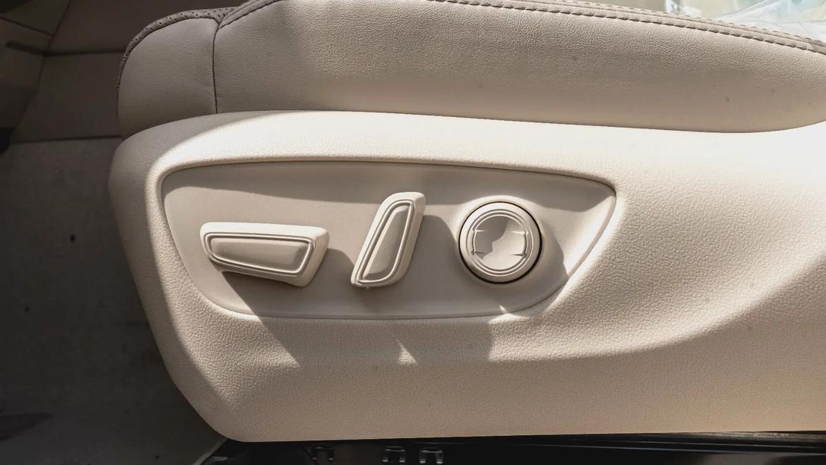 Toyota Land cruiser GXR TT 3.5L Petrol AT Full Option 2026-10-10