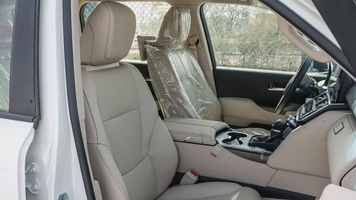 Toyota Land cruiser GXR TT 3.5L Petrol AT Full Option 2026-14-14