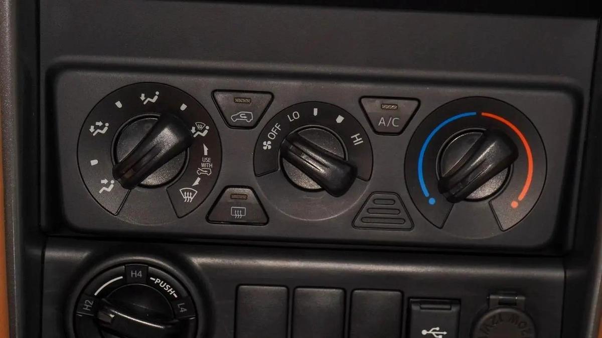 Toyota Fortuner 2026 GCC Specs - Reliable and Spacious SUV-8-8