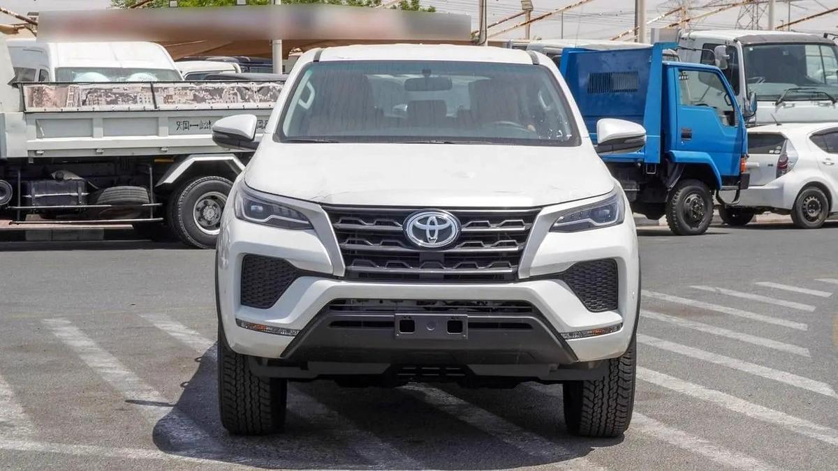Toyota Fortuner 2026 GCC Specs - Reliable and Spacious SUV-0-0