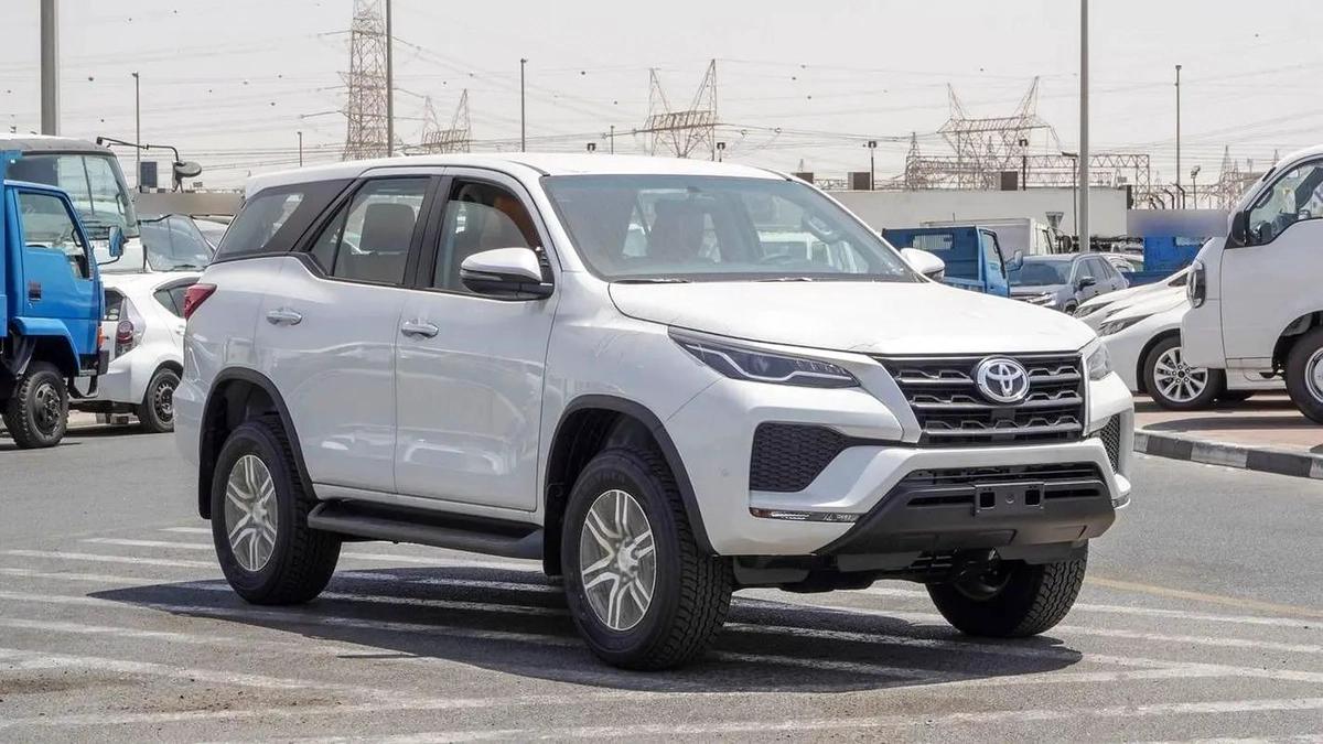 Toyota Fortuner 2026 GCC Specs - Reliable and Spacious SUV-1-1