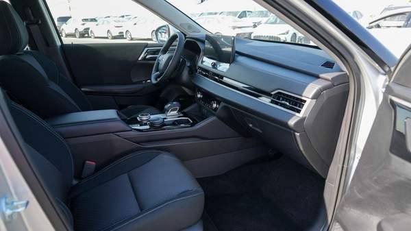 Mitsubishi Outlander Brand New 2026 Mitsubishi Outlander Medium Line (G12) 2.5L | 7-Seater SUV | GCC Spec | Export Only