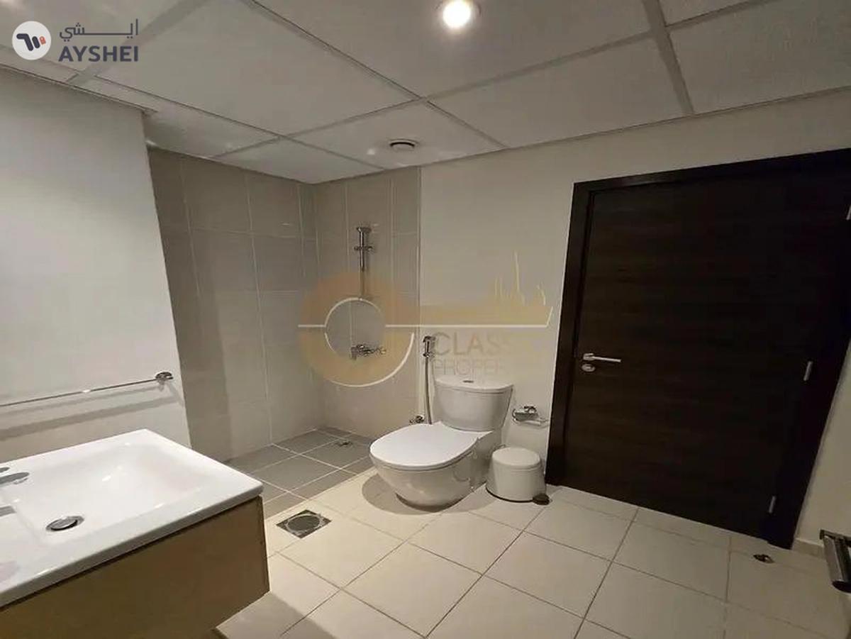 Fully Furnished | Spacious | 4 Bed Townhouse-18-18