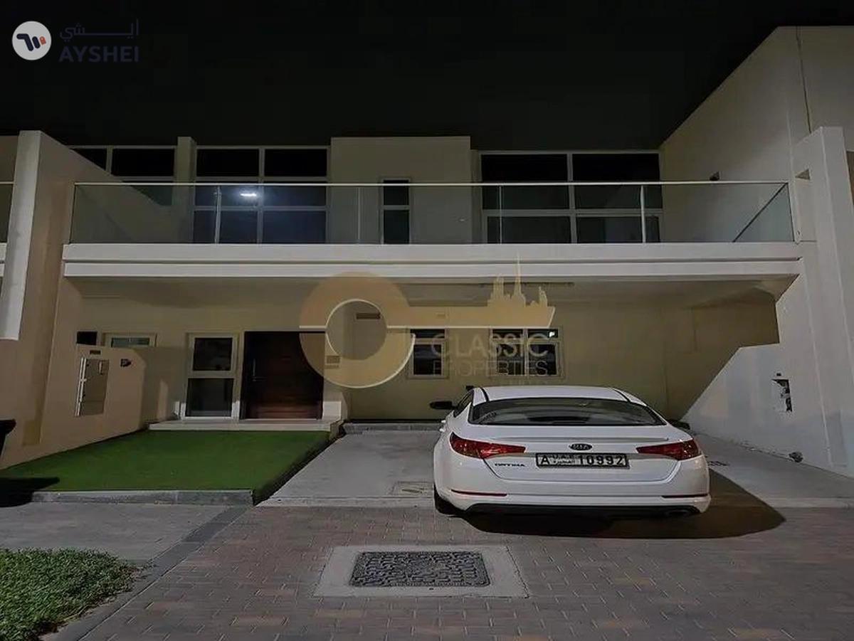 Fully Furnished | Spacious | 4 Bed Townhouse-21-21