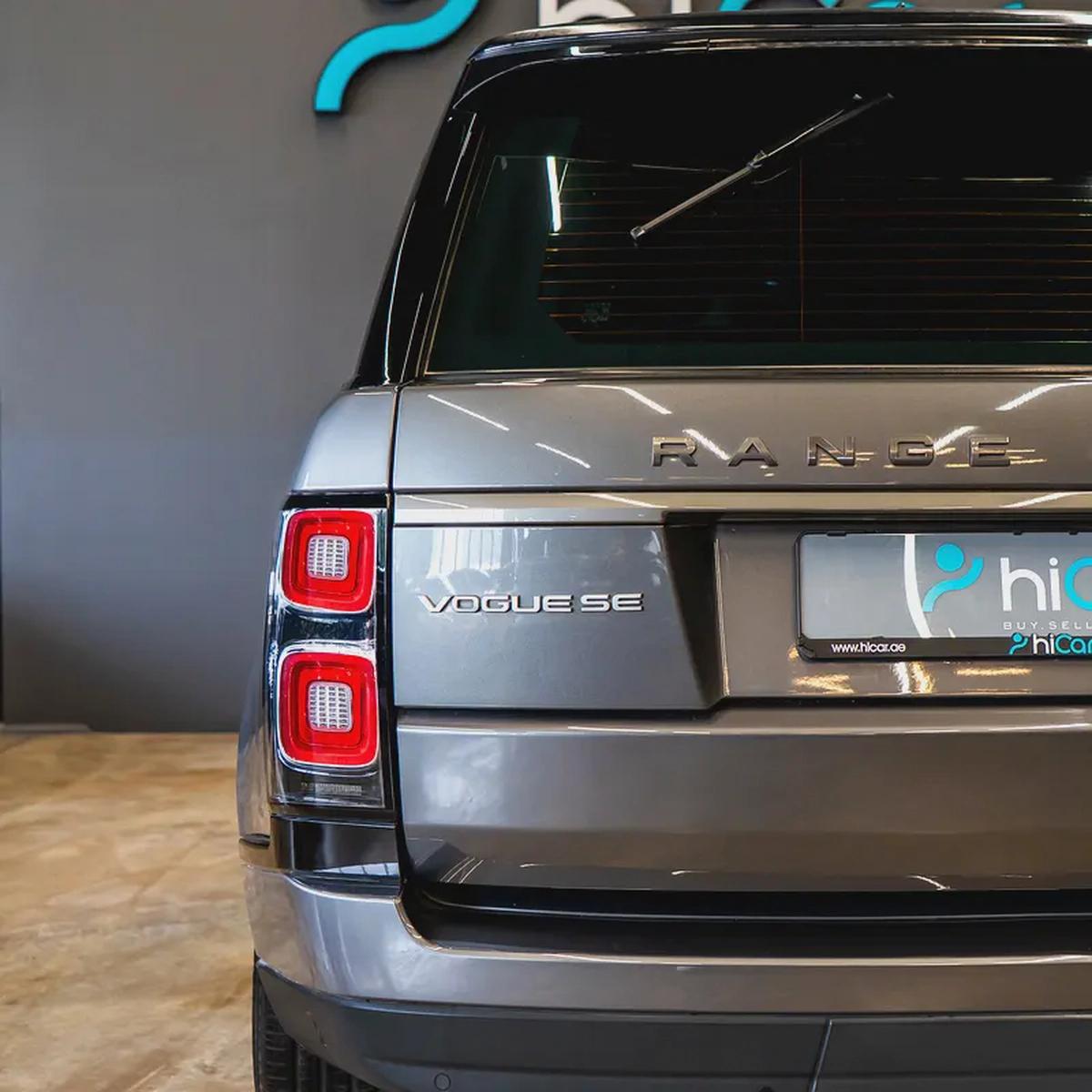 AED 2,682 pm • 0% Downpayment • Range Rover Vogue SE • 1 Year Warranty-5-5