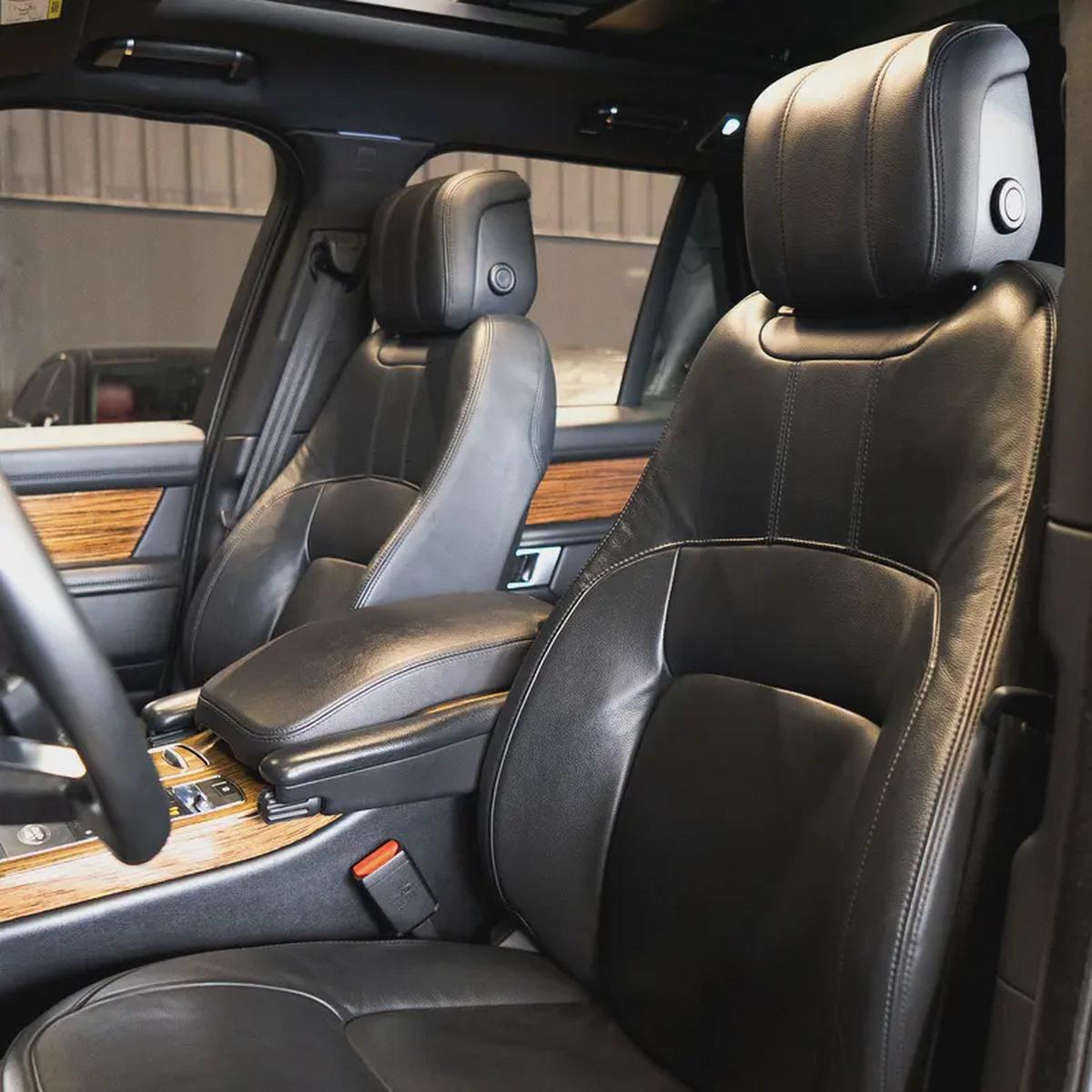 AED 2,682 pm • 0% Downpayment • Range Rover Vogue SE • 1 Year Warranty-14-14