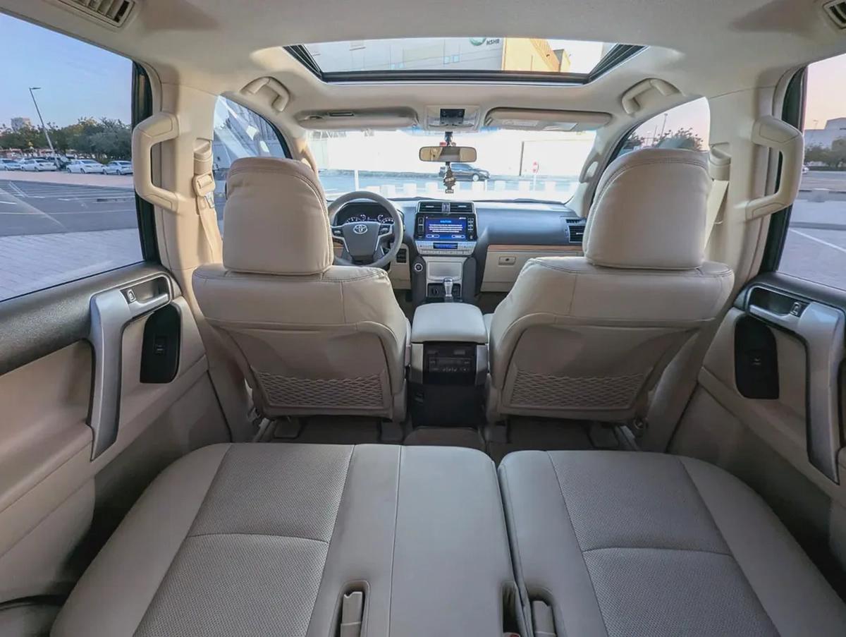 Toyota Prado VXR 2020 GCC Specs - Accident Free - Well Maintained-6-6
