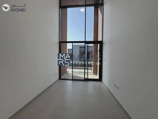 3BR Corner Unit in Green Community-Move-In Ready