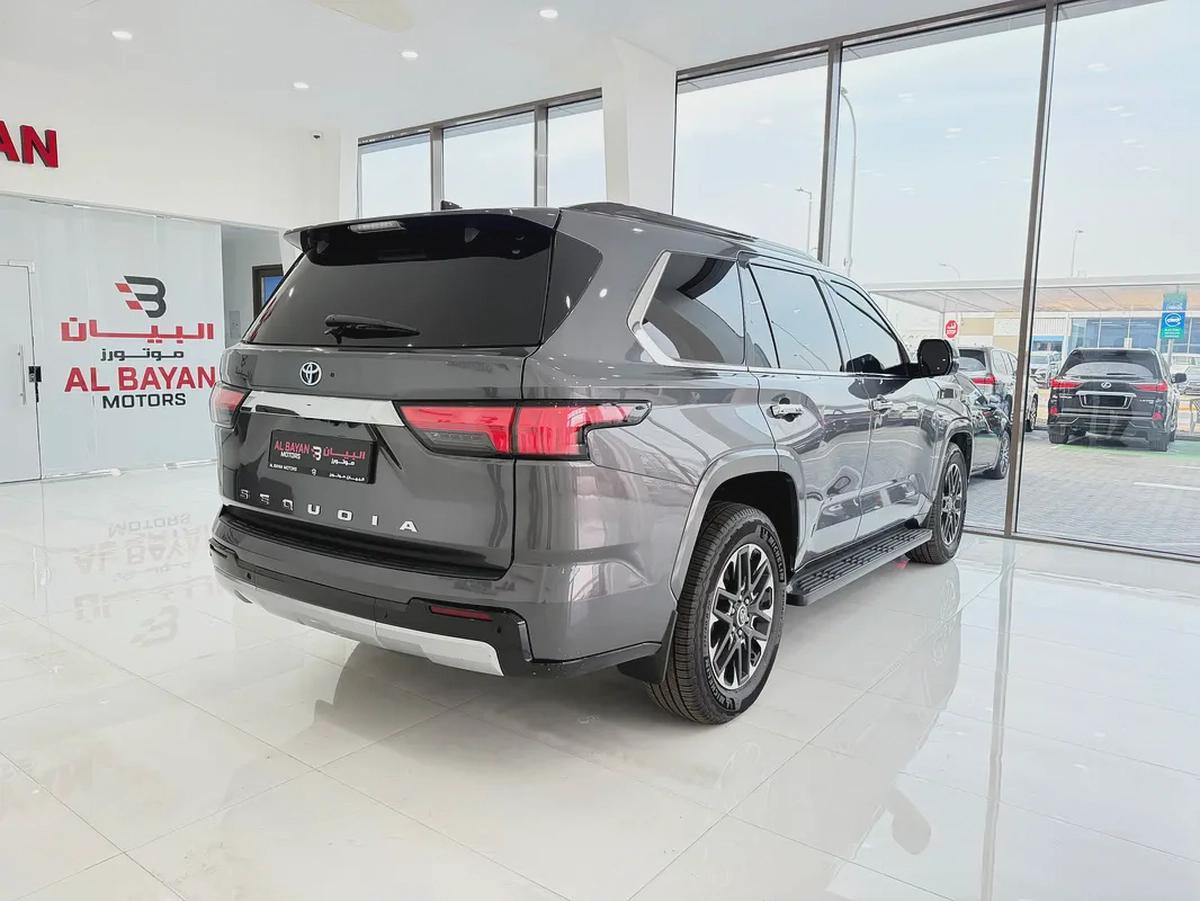 تويوتا سيكويا SEQUOIA IFORCE MAX رمادي/اسود 2023-2-2