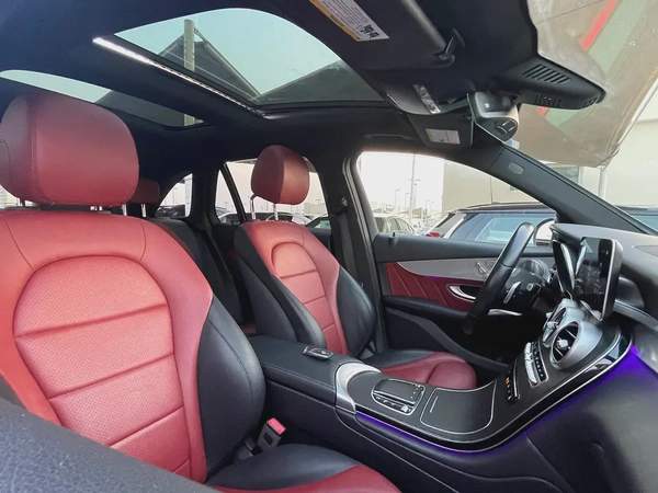 MERCEDES-BENZ - GLC300 - 2021 - V4 - 2,0L - BY TURBO - AMERICAN SPECS VERY GOOD CONDITION