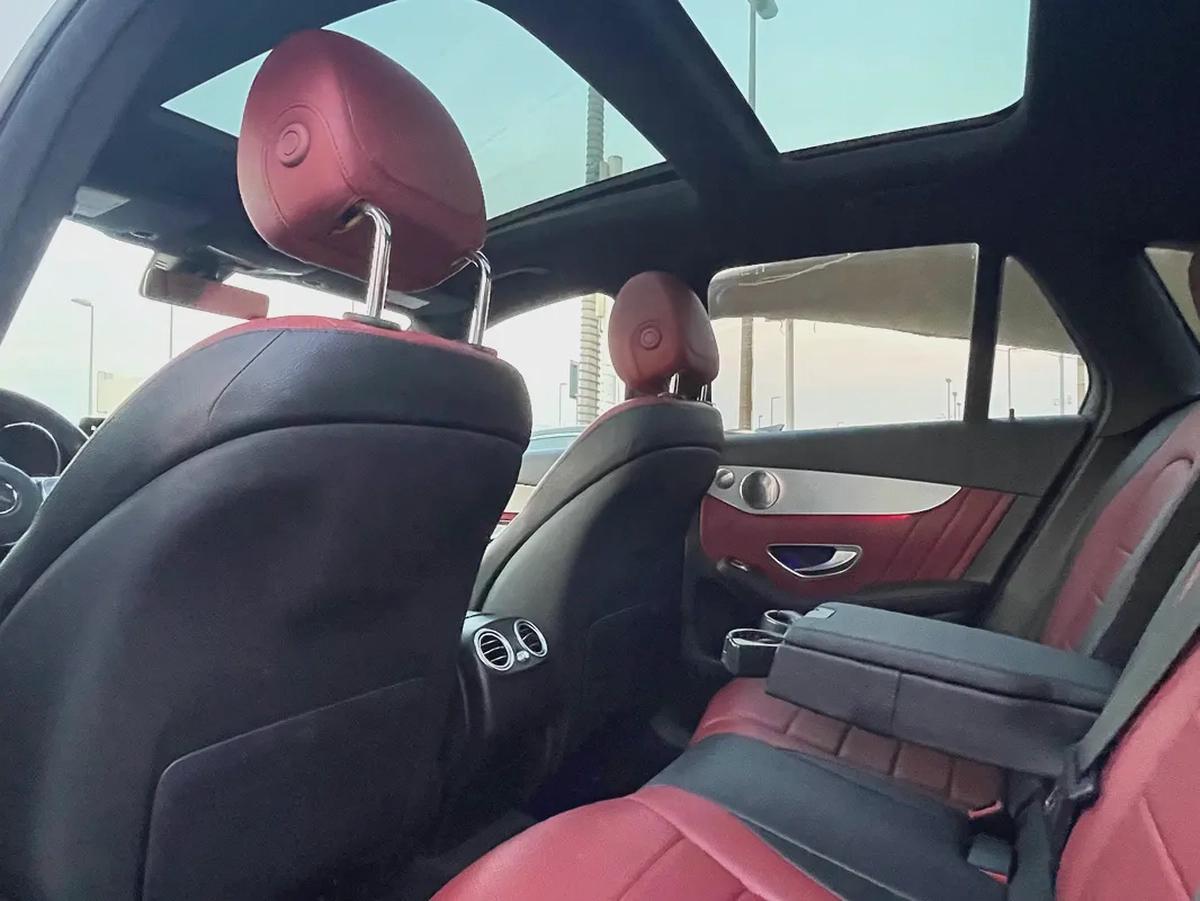 MERCEDES-BENZ - GLC300 - 2021 - V4 - 2,0L - BY TURBO - AMERICAN SPECS VERY GOOD CONDITION-15-15