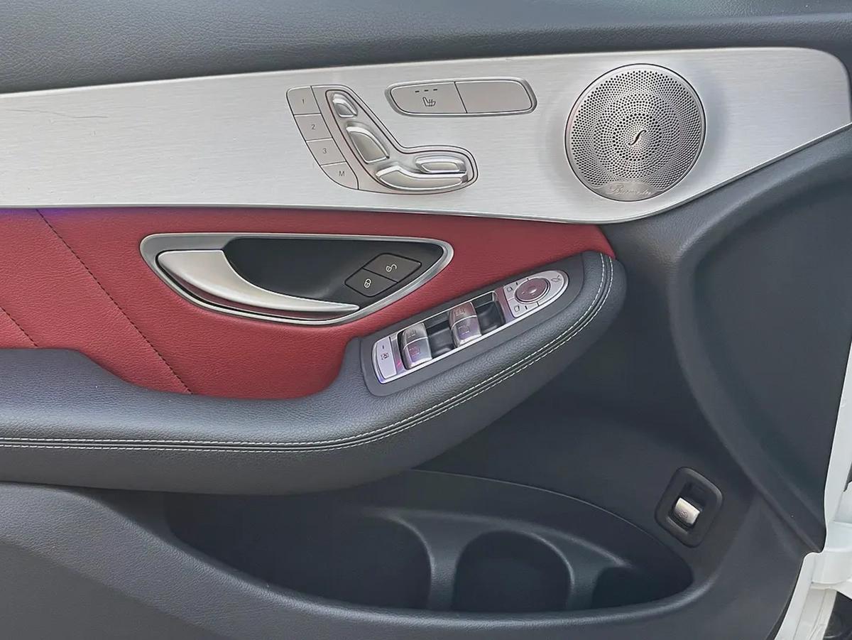 MERCEDES-BENZ - GLC300 - 2021 - V4 - 2,0L - BY TURBO - AMERICAN SPECS VERY GOOD CONDITION-18-18