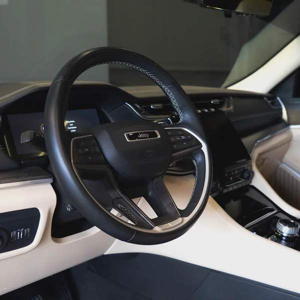 AED 2,624 pm • 0% Downpayment • Grand Cherokee L Limited • 1 Year Warranty