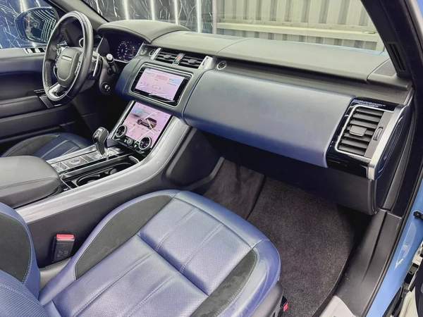 Land Rover Range Rover Sport 2020 GCC specs for 145,000.00 AED