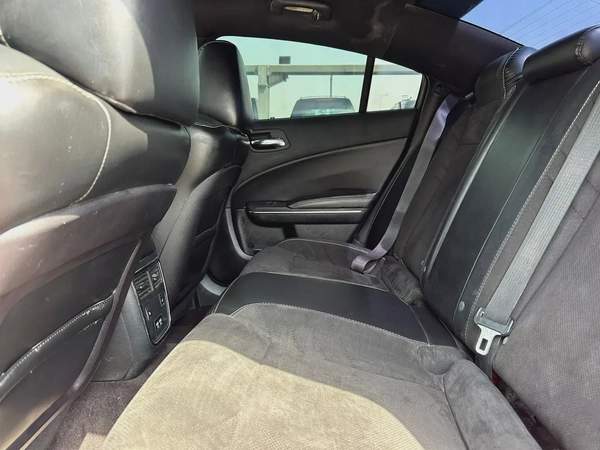 دودج تشارجر هيلكات 2016 مواصفات خليجية بحالة جيدة