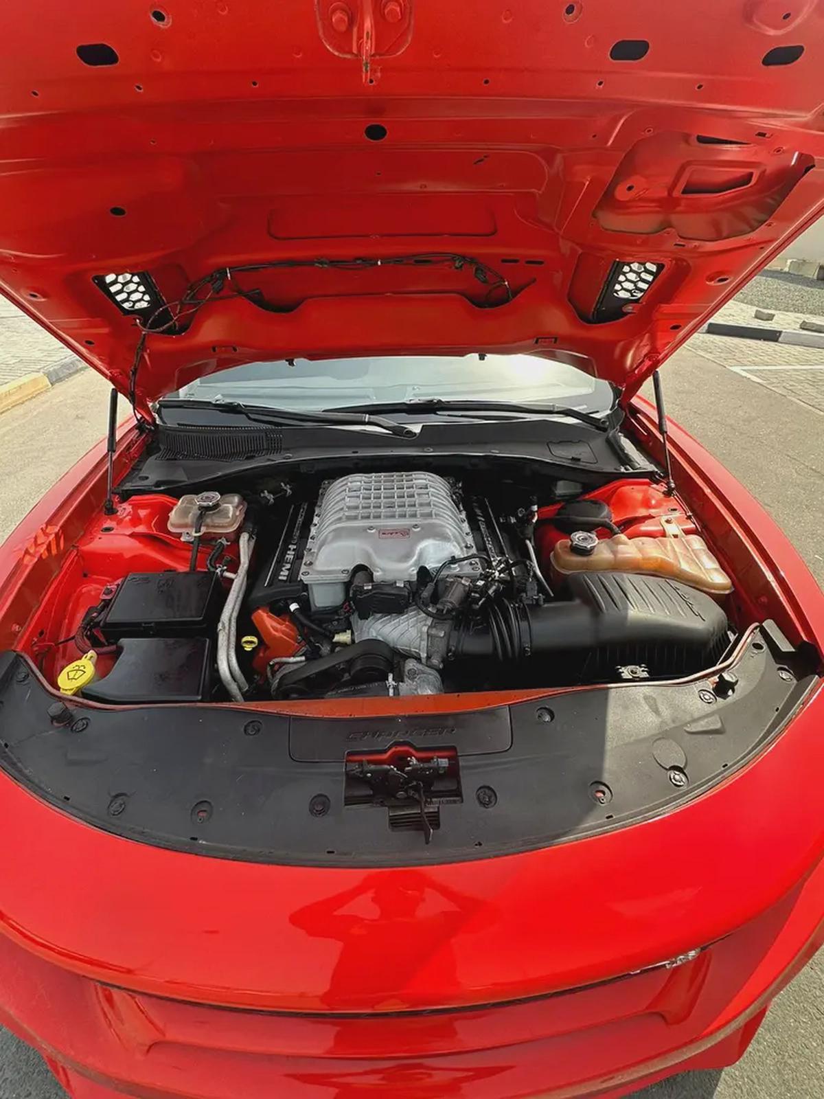 دودج تشارجر هيلكات 2016 مواصفات خليجية بحالة جيدة-11-11