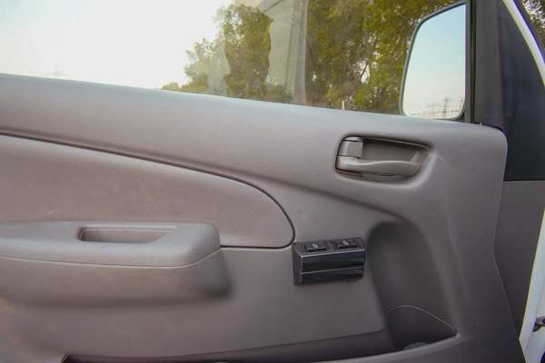 Standard Roof Chiller Van | Manual | GCC Specs | Ref#N32515