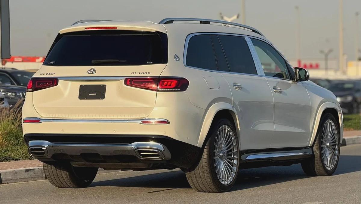 MAYBACH GLS600 | 2023 | MINT CONDITION | FULLY LOADED | FRESH JAPAN IMPORT-6-6