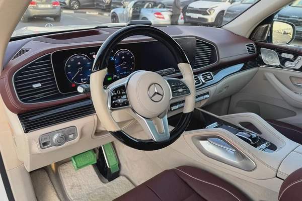 MAYBACH GLS600 | 2023 | MINT CONDITION | FULLY LOADED | FRESH JAPAN IMPORT