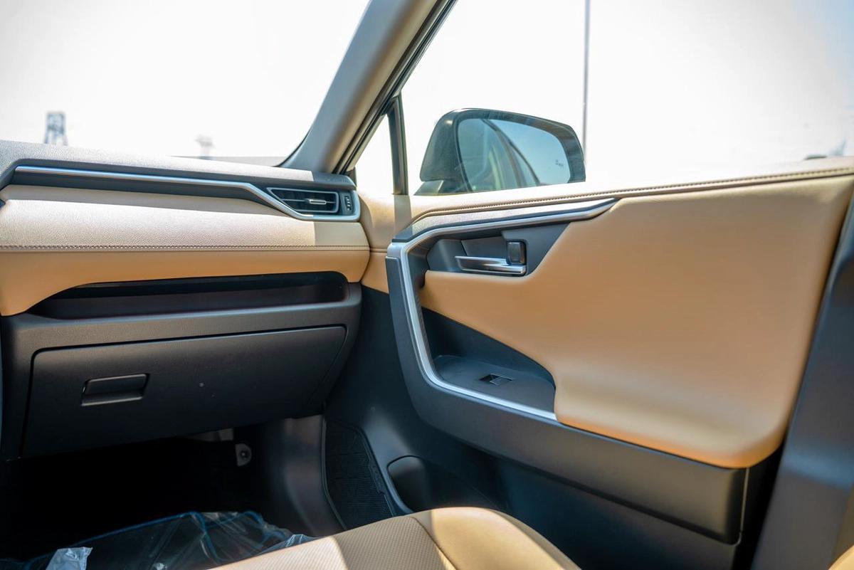 TOYOTA RAV4 2.5L HYBRID PANORAMIC SUNROOF 2025-10-10