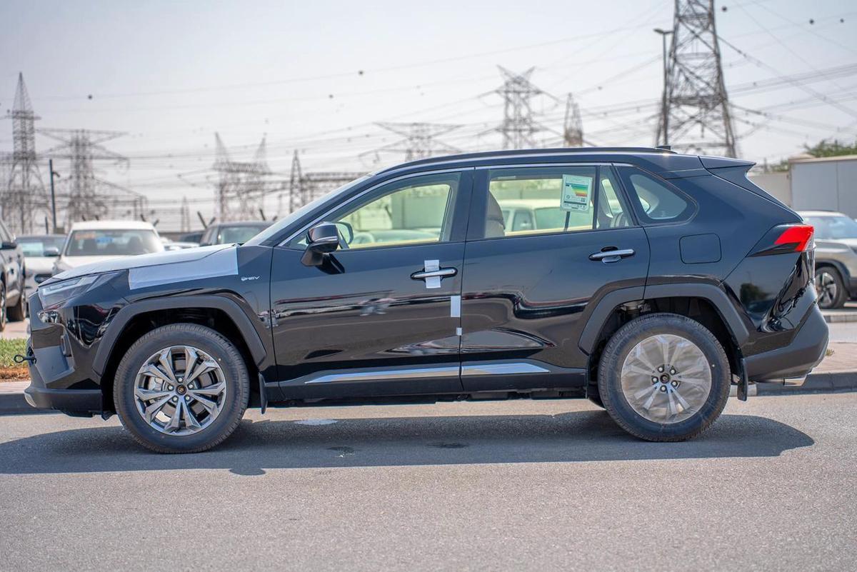 TOYOTA RAV4 2.5L HYBRID PANORAMIC SUNROOF 2025-9-9