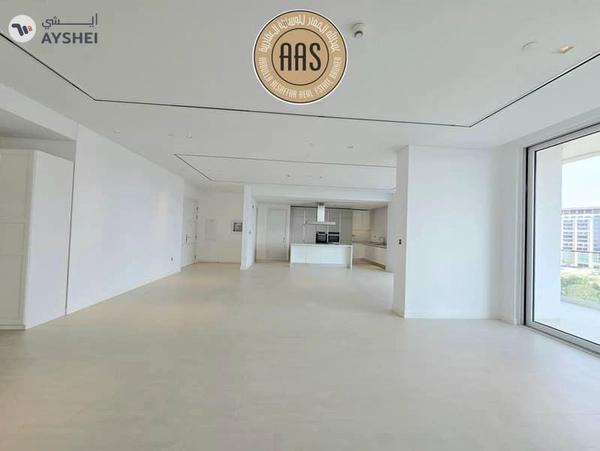 Luxurious Apartment ! Lagoon view ! Fully Fitted Kitchen ! With All Aminities ! Spacious