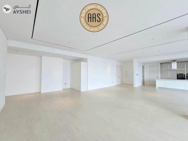 Luxurious Apartment ! Lagoon view ! Fully Fitted Kitchen ! With All Aminities ! Spacious