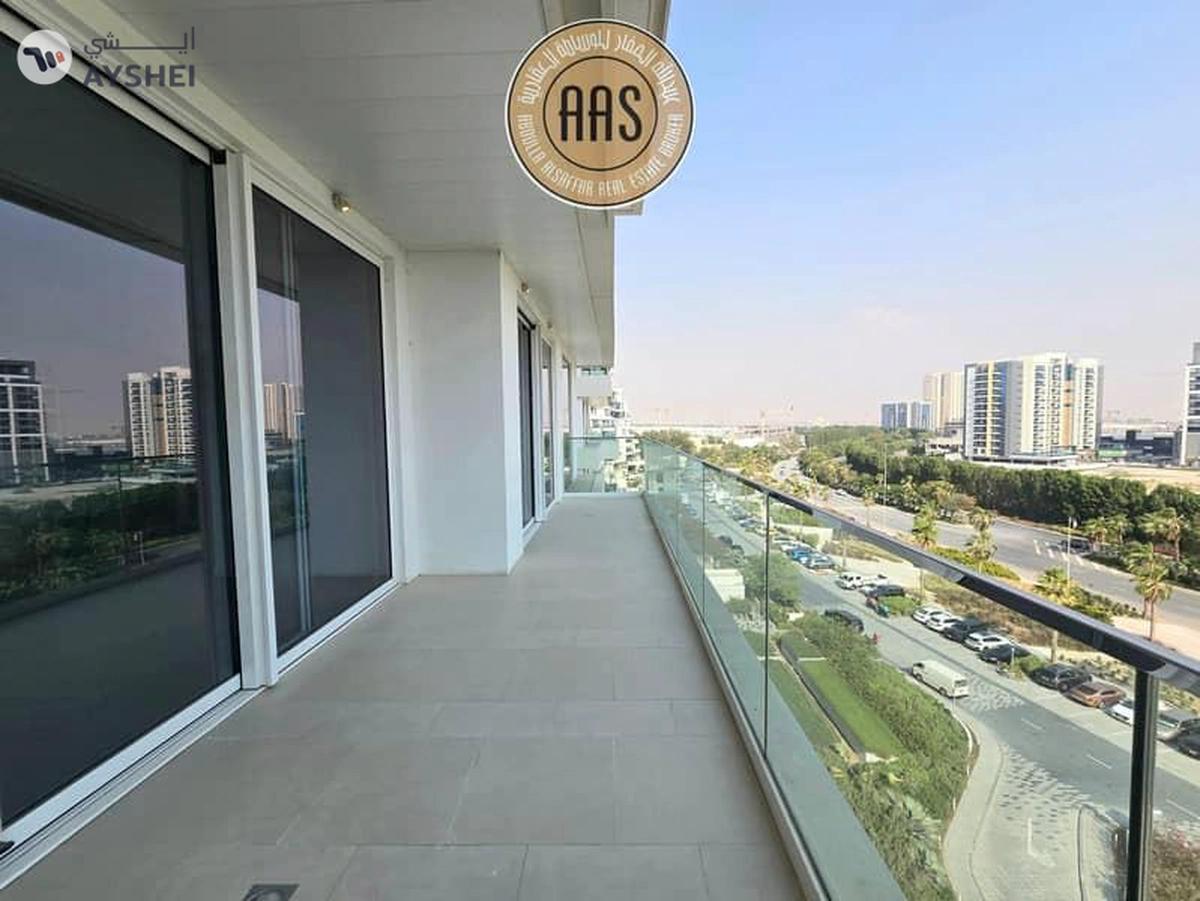 Luxurious Apartment ! Lagoon view ! Fully Fitted Kitchen ! With All Aminities ! Spacious-12-12