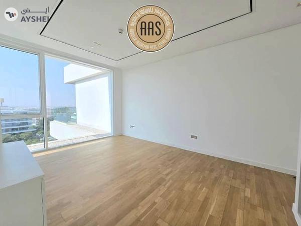 Luxurious Apartment ! Lagoon view ! Fully Fitted Kitchen ! With All Aminities ! Spacious