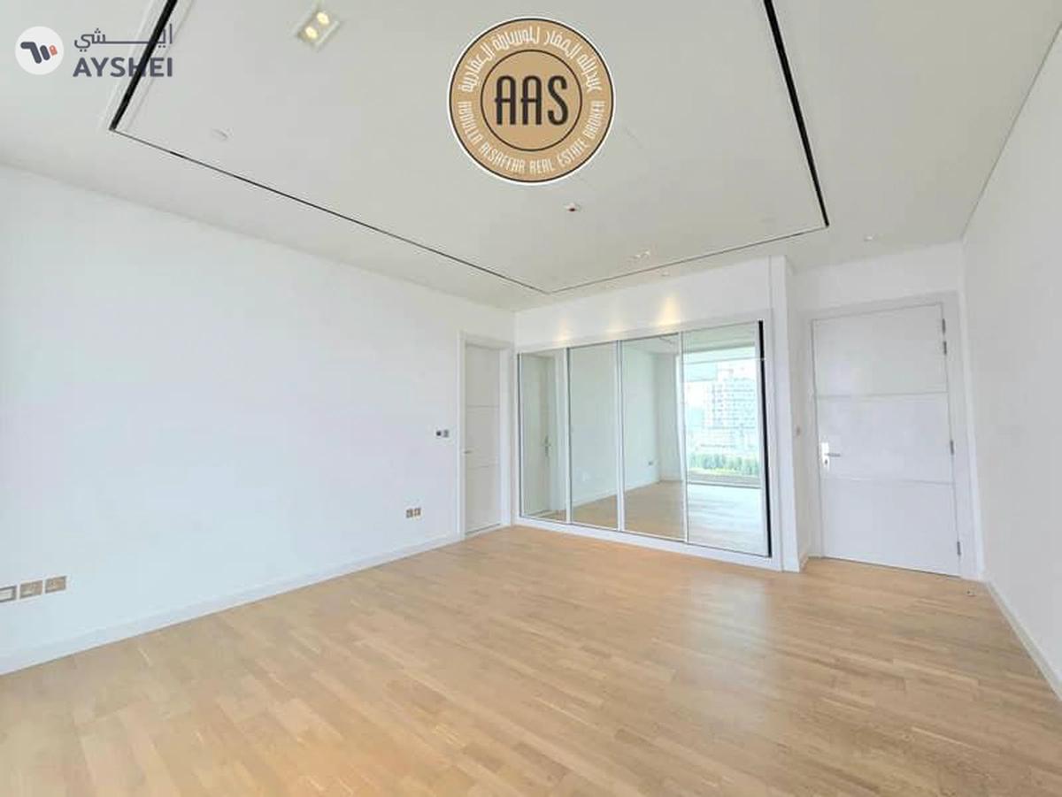 Luxurious Apartment ! Lagoon view ! Fully Fitted Kitchen ! With All Aminities ! Spacious-19-19