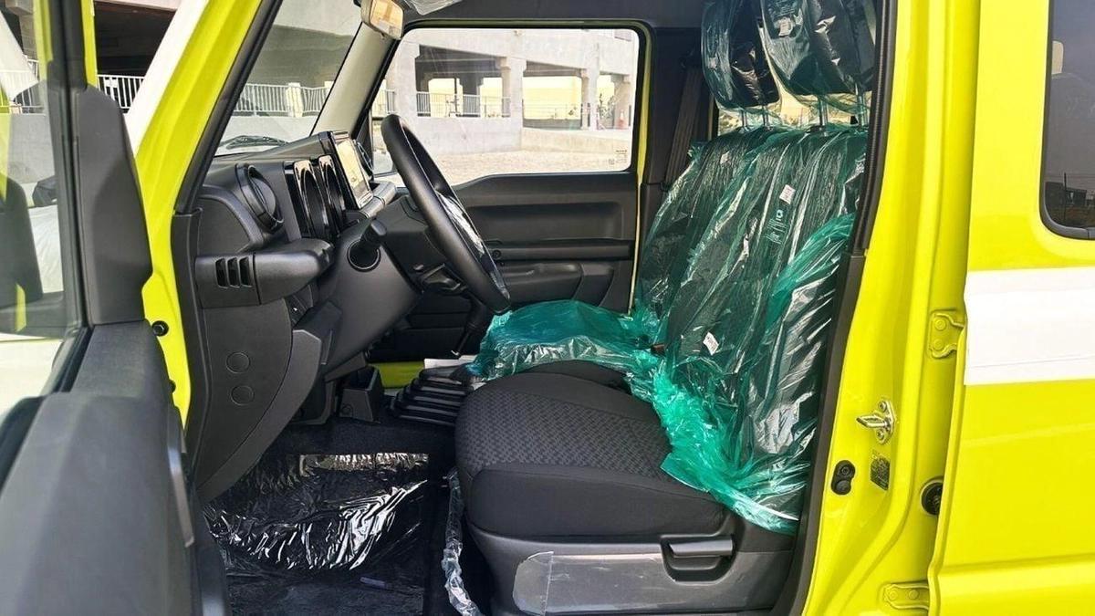 Suzuki Jimny 1.5L MT PETROL MY2025 FOR EXPORT ONLY-3-3