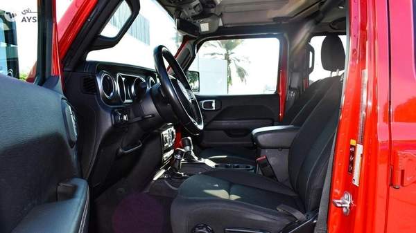 Jeep Wrangler SAHARA Canadian Specs