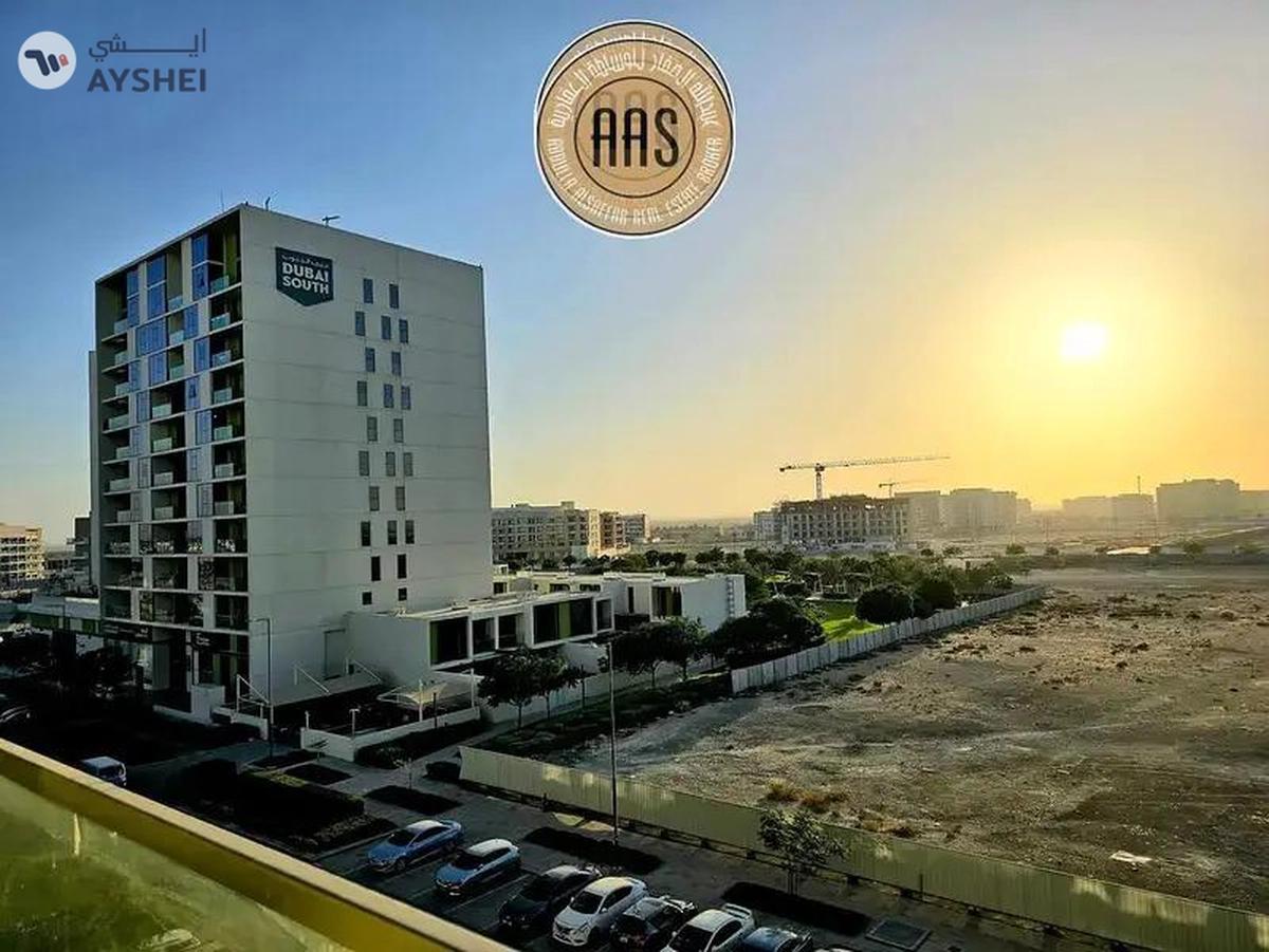 Spacious! Luxurious 2BHK Ready to Move Only in 82.5k/yr-1-1