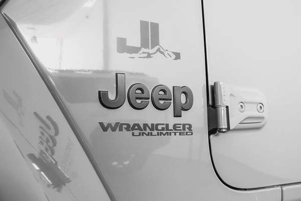 2,970 AED / 60 Months / 0% DP | 2019 Jeep Wrangler Unlimited Sahara / Jeep Warranty