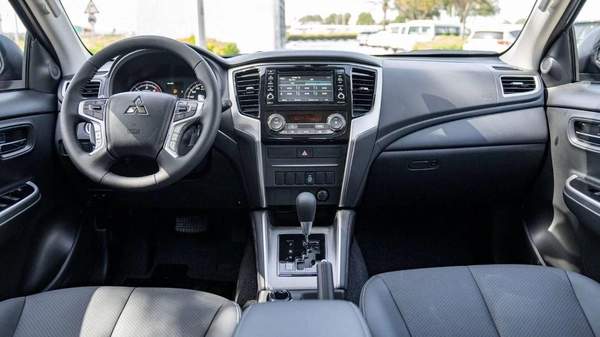 Mitsubishi L200 Mitsubishi L200 Sportero 2.4L Diesel 2025