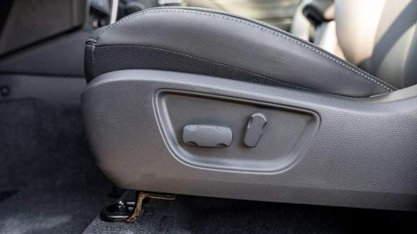 Mitsubishi L200 Mitsubishi L200 Sportero 2.4L Diesel 2025