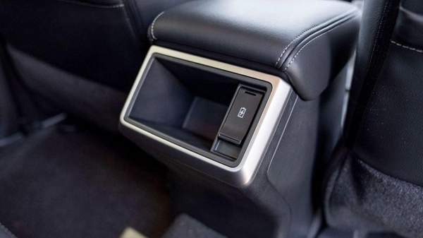 Mitsubishi L200 Mitsubishi L200 Sportero 2.4L Diesel 2025