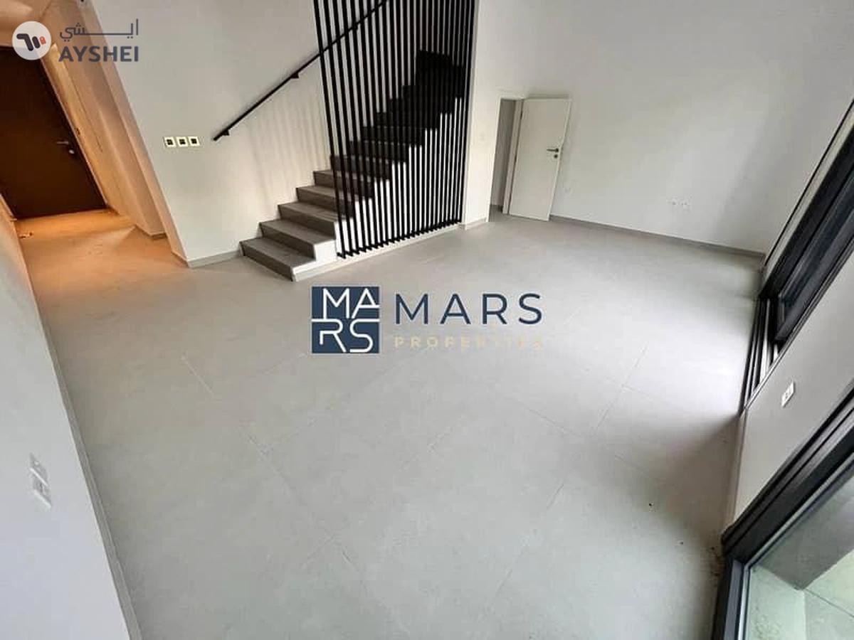 Spacious, Luxury 2 Bedroom Townhouse with Close Kitchen Available For Rent in Aljada, Sharjah.-11-11