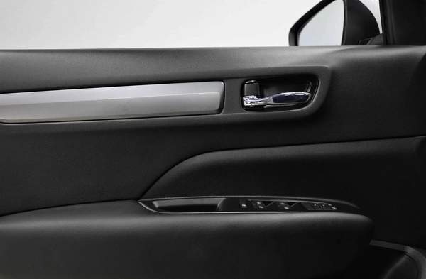 GCC | Koleos | 850 AED Monthly | Free Insurance and Registration