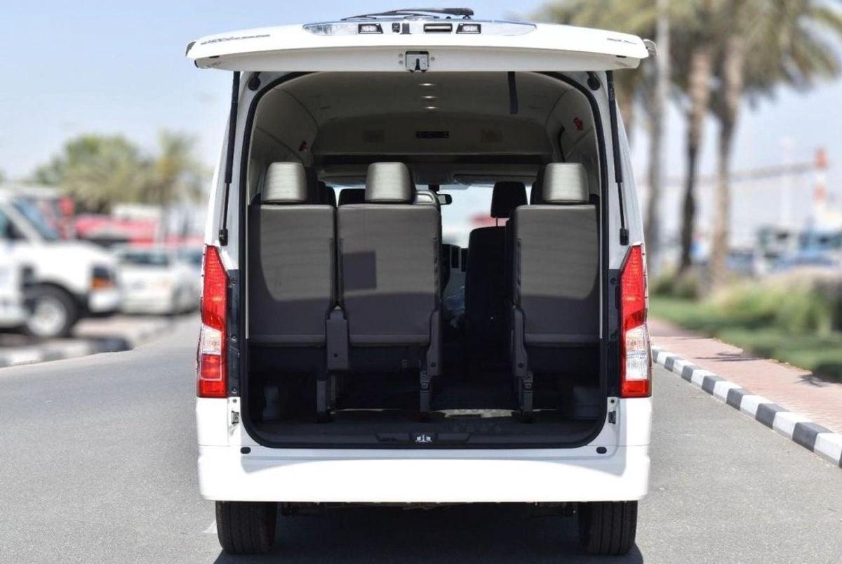 Toyota Hiace HIACE 3.5L 14 SETER-11-11