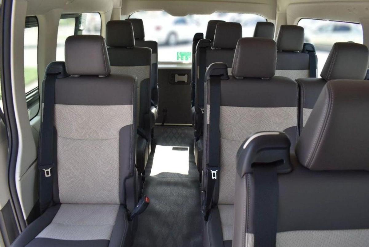 Toyota Hiace HIACE 3.5L 14 SETER-19-19