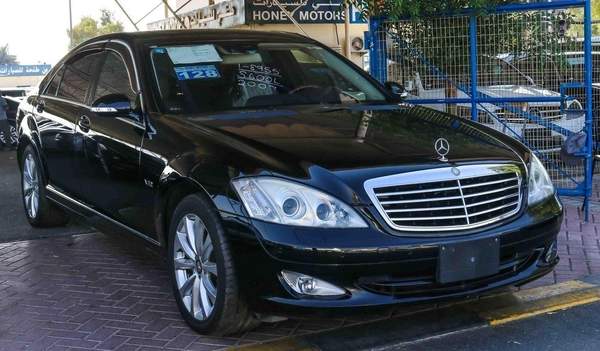 Mercedes Benz S600 LARGE