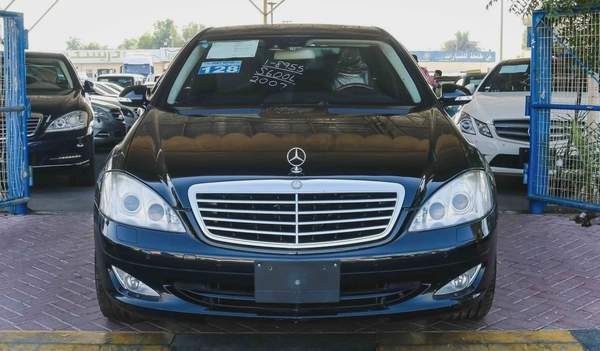 Mercedes Benz S600 LARGE