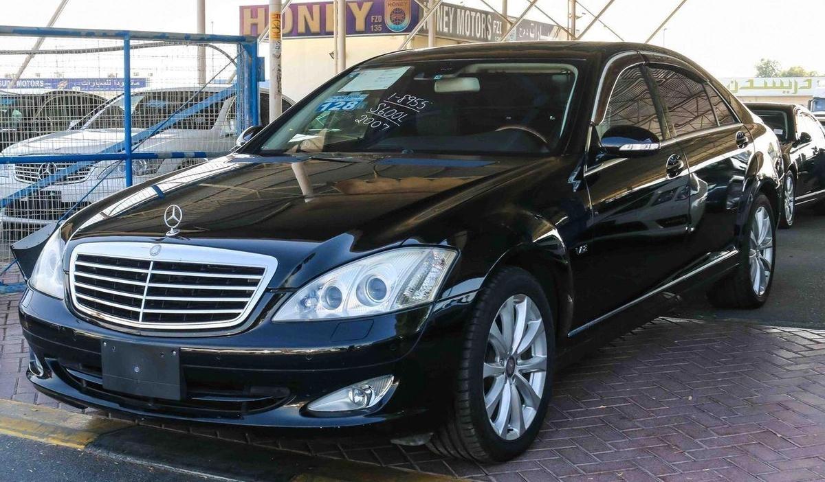 Mercedes Benz S600 LARGE-2-2