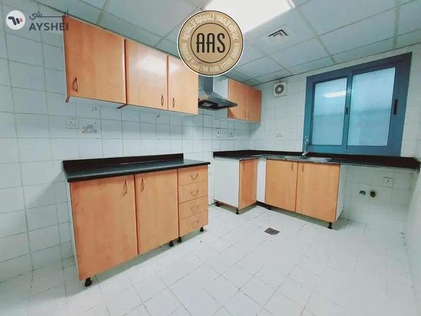 In prime location Near to mulla plaza huge 2bhk with all amenities