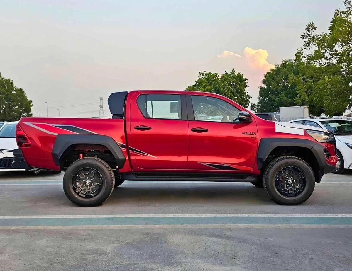 Toyota Hilux GR SPORT DUAL TONE /4.0L V6 PETROL / BLIND SPOT / 360*CAMERA / DRIVER PWR SEATS (CODE#H4GRY)-1-1