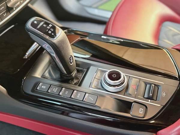 Maserati Levant Q4 Gcc Full Service History Super Condition