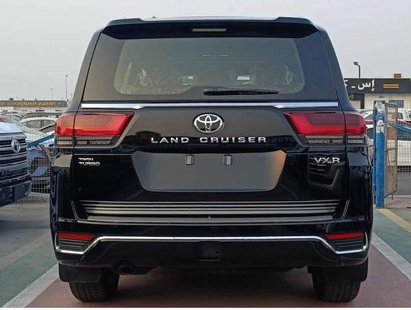 Toyota Land Cruiser 3.5 | VXR TWIN TURBO | JBL WITH HEADSUP DISPLAY | 360* CAM
